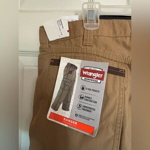 Wrangler Ranger Relaxed Fit Men's Cargo Pants - Tan